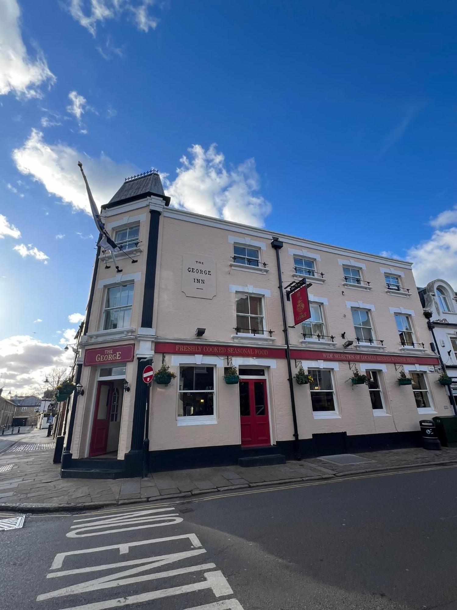 The George Inn Виндзор Экстерьер фото