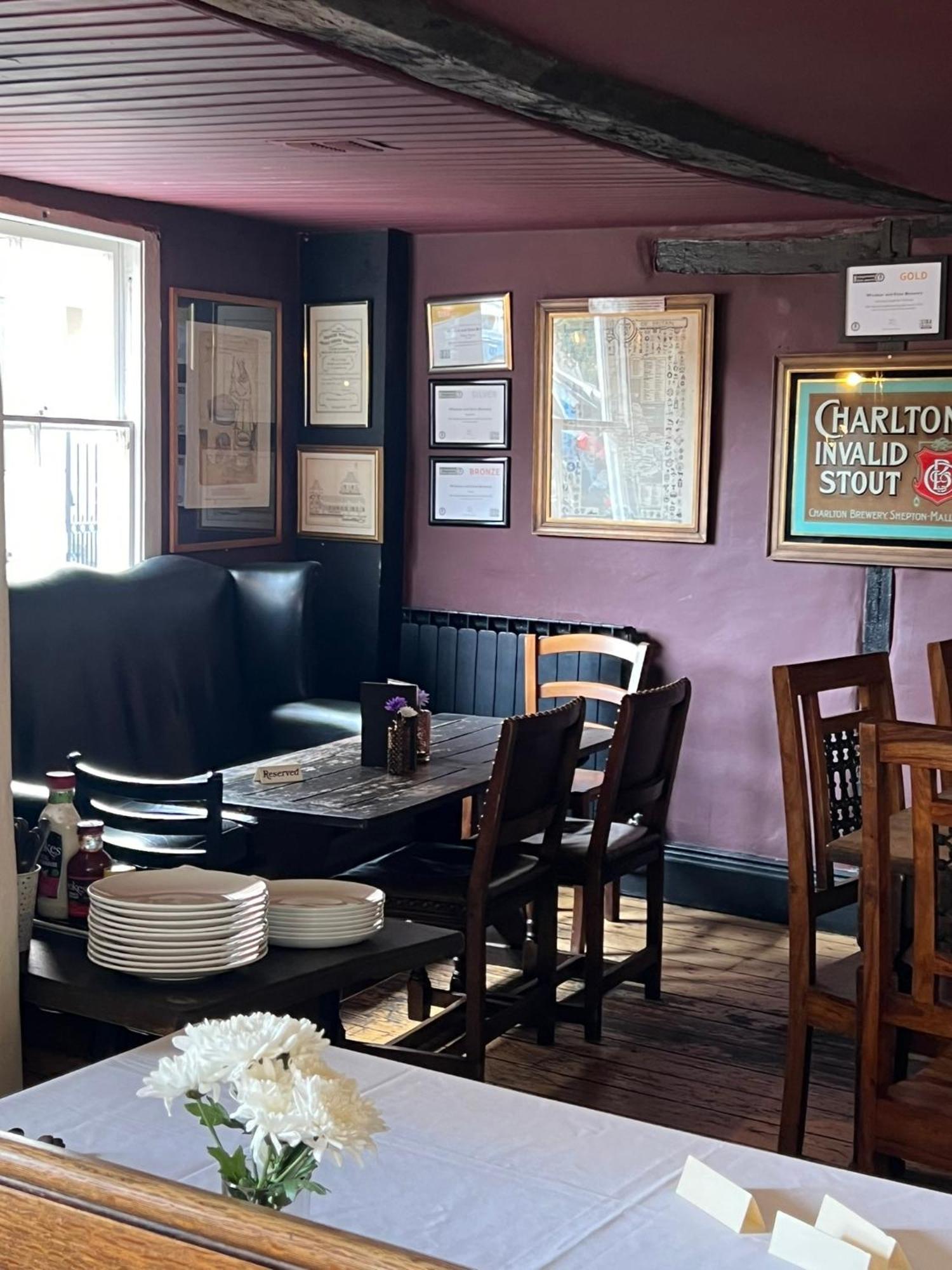 The George Inn Виндзор Экстерьер фото
